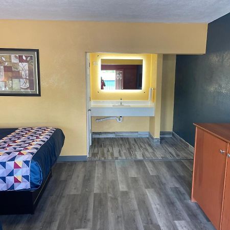Economy Inn הוט ספרינגס מראה חיצוני תמונה