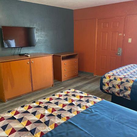 Economy Inn הוט ספרינגס מראה חיצוני תמונה