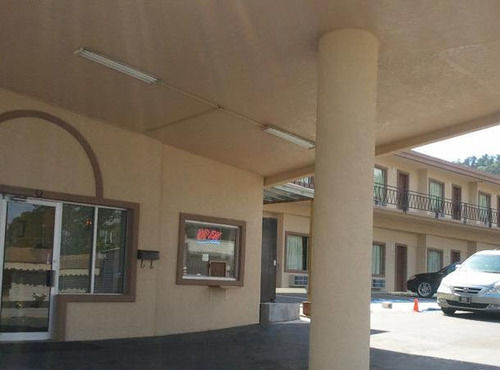 Economy Inn הוט ספרינגס מראה חיצוני תמונה